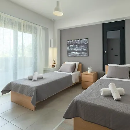 Harmony Residences Pool Villas فيلة إياليسوس