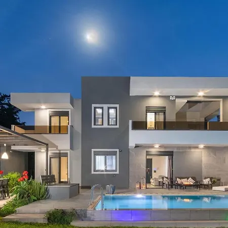 Harmony Residences Pool Villas فيلة *